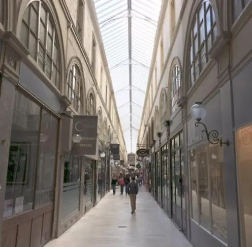 Paris, Opera 4d...en Plein Coeur De La